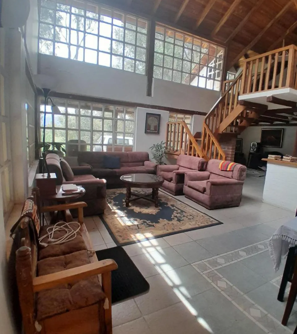 Chalet Casa De Campo Ilalo Quito Ecuador